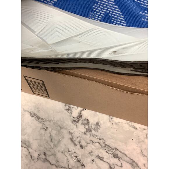 ASICS Mens 12 Illusion Blue/Light Blue Novablast 5 Running Shoes Athletic LE2-9 - Picture 6 of 9